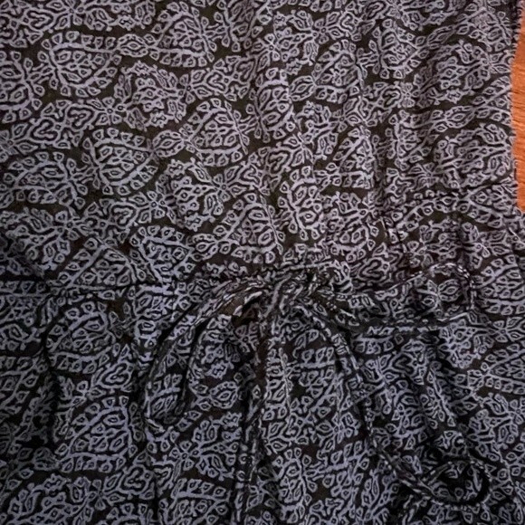 Nicole Miller New York Blue and Black Wide Leg Jumpsuit size medium - Picture 4 of 5